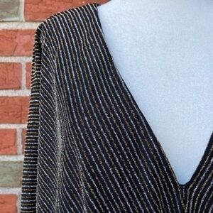 🔥 Trina Turk Metallic Striped V-neck Black Gold Silver Long Sleeve Dress